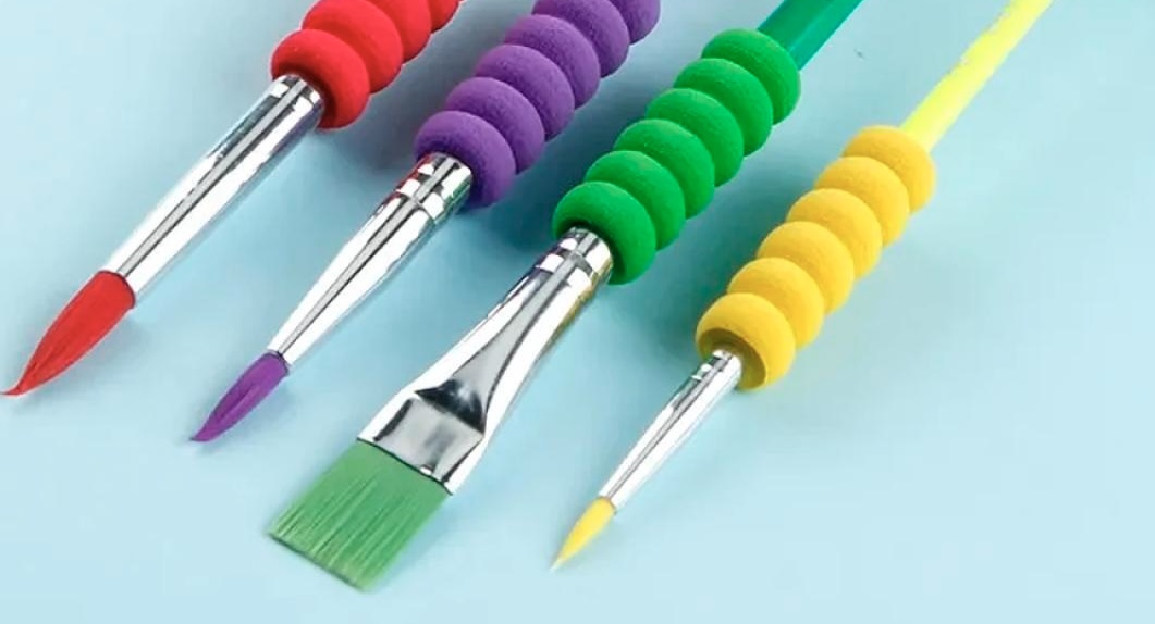 Kit x 4 pinceles ergonómicos - Imagen 5
